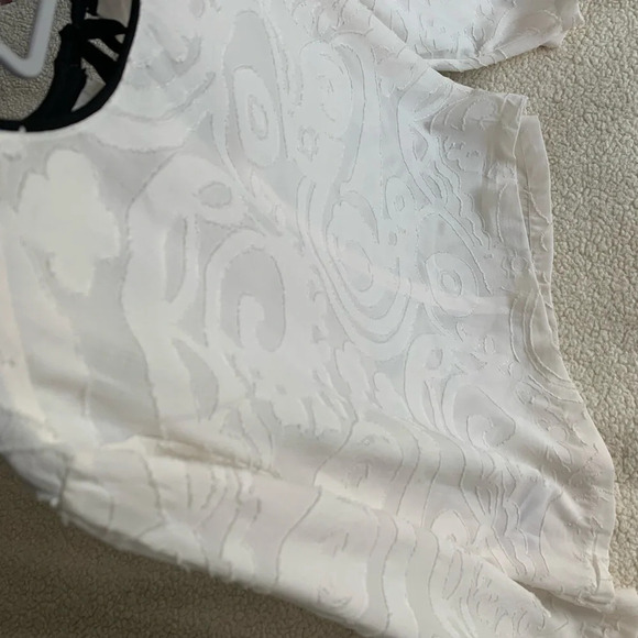 LOFT blouse top Textured Swirl Tie Back Blouse white size Small - Picture 15 of 16